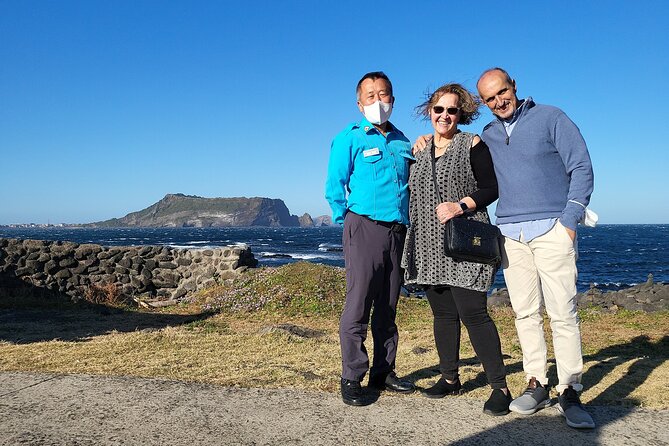 Private Day Tour With Best Jumbo Taxi Driver Tour in jeju island - Woljeong-ri Beach begins with an easy pause
