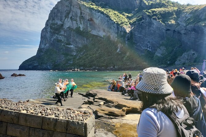 Private Day Tour With Best Jumbo Taxi Driver Tour in jeju island - Sangumburi Crater shows Jeju’s quieter volcanic side