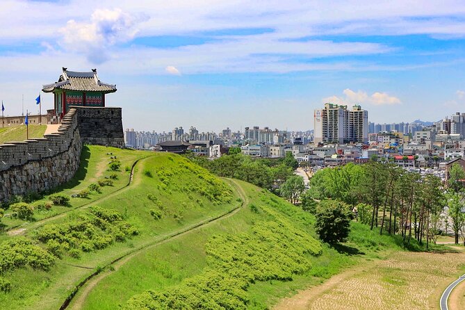 Private Day Trip to Korean Folk Village and Hwaseong Fortress - Scenic calm at Banghwasuryujeong Pavilion