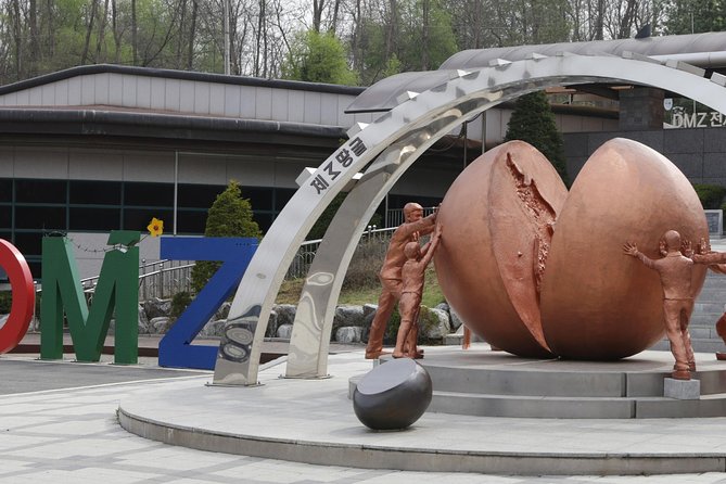 Private DMZ Tour From Seoul - Imjingak Peace Park and the road to the border