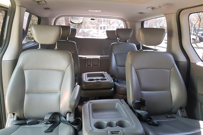 Private English Speaking Driver in Seoul: Airport Service Available - Bukchon Hanok Village and Namsan Hanok Village