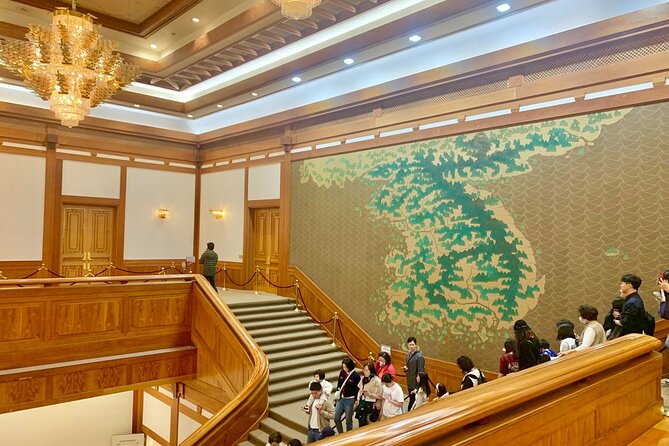 Private Full-Day Guided Tour in Seoul with Lunch, Tea and Dinner - Insadong and traditional tea