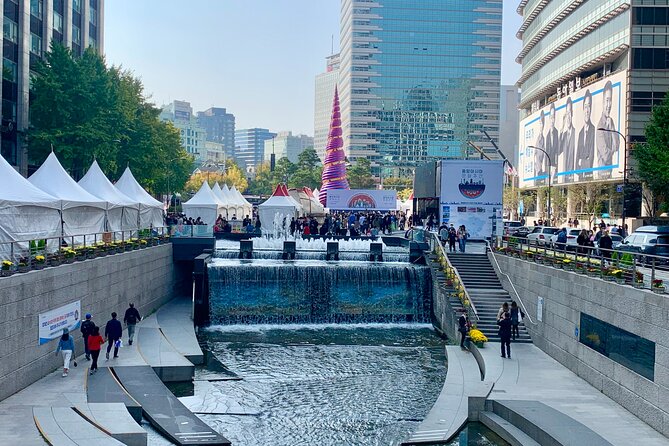 Private Full-Day Guided Tour in Seoul with Lunch, Tea and Dinner - Kwangjang Market: Seoul’s food scene in one stop