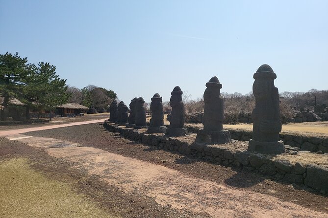 Private Full Day Tour World Natural Heritage & UNESCO in jeju - Sangumburi Crater and Jeju’s Volcanic Interior
