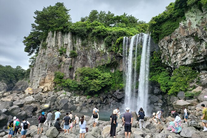 Private Half Day South and West Tour in Jeju Island - Daepo Jusangjeolli and Basalt Columns