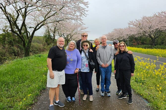 Private Jeju Customized Tour with Local Guide Mr.LEE Hong-min - Key points at a glance