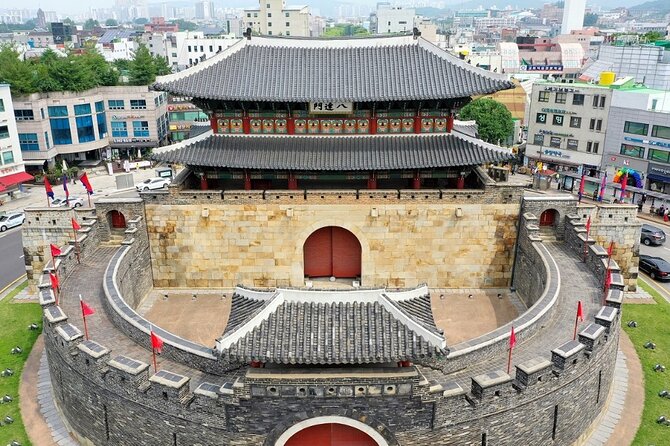 Private Korean Folk Village, Suwon Starfield Libarary&Hwaseong - Why this private Suwon day trip works