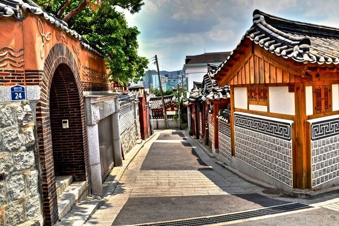 Private Seoul City Tour - A private vehicle changes the pace