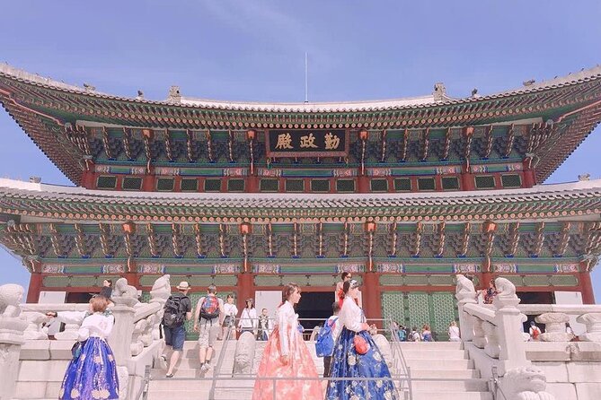 Private Seoul City Tour - Gyeongbokgung Palace and the royal opening act