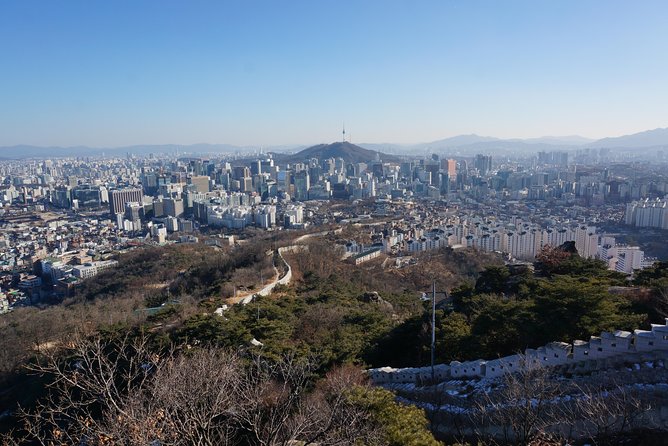 Private Seoul Wall Trekking [Inwangsan, Bugaksan, Naksan Park, N-Seoul Tower] - Inwangsan: the western climb starts the day