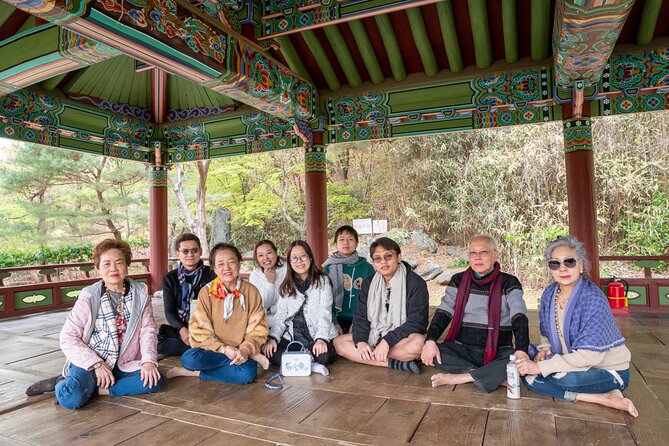 Private Tour around Suwon UNESCO Fortress and Korea Folks Village - Food, tickets, and the real cost