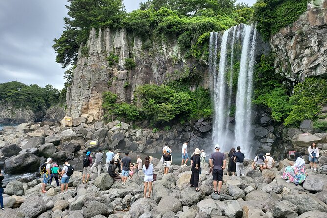Private Tour in South and East in jeju island - Jeju Stone Culture Park and the island’s stone story