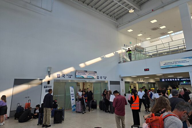 Private Transfer Incheon Cruise Terminal from and to Seoul - Meeting the driver at Incheon Cruise Terminal
