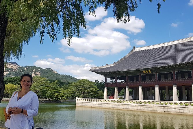Royal Palace, Full-day Seoul City Tour (Pick up & Drop off) - Namdaemun Market and the working city