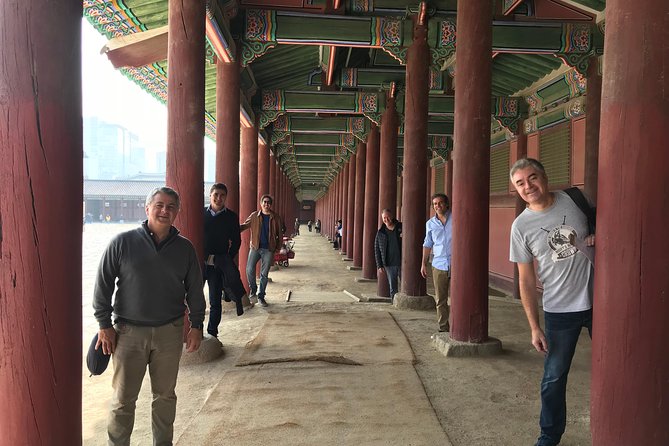 Royal Palace, Full-day Seoul City Tour (Pick up & Drop off) - Jogyesa Temple, quiet in the middle of downtown