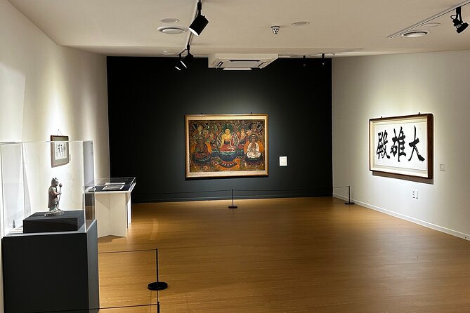 Seogwipo(the southern city of Jeju) Art Museum Walking Tour - What the $55 price really covers