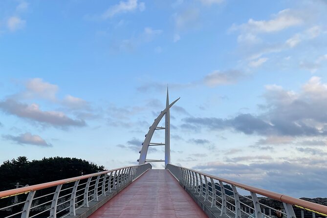 Seogwipo(The southern city of Jeju)City Walking Tours with Sunset - Saeyeongyo Bridge And The Port Views