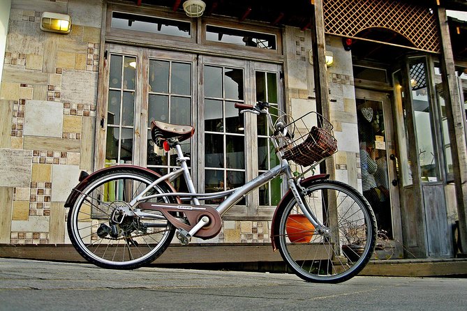 Seoul Art Tour with a Local Expert: 100% Personalized & Private - Ssamziegil turns shopping into an art stop