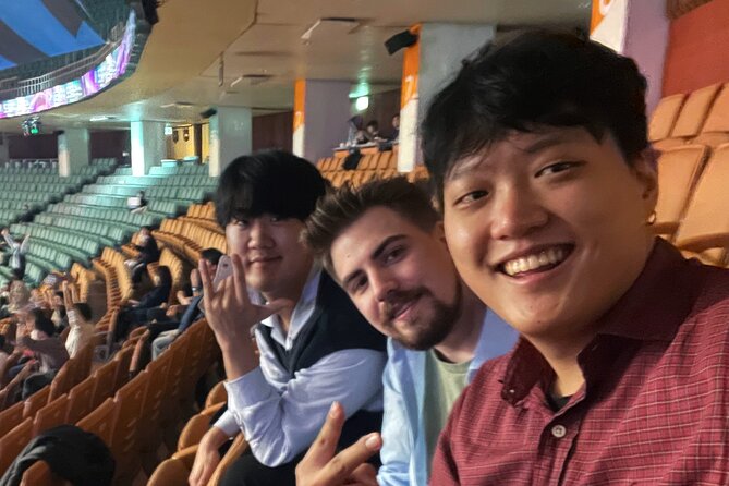 Seoul: Baseball Game Ticket with Dinner/Beer with the host - Why Jamsil sports feel different