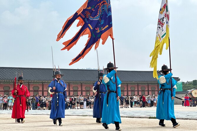 Seoul City Half Day Tour-Gyeongbok Palace Guard Changing Ceremony - The Museum Stop: Useful Context, but Check the Details