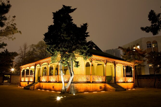 Seoul: Deoksugung Palace Night Tour - The value of a $35 guided visit