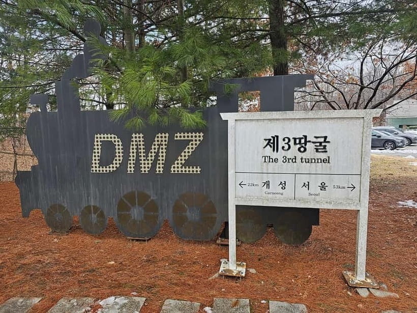 Seoul: DMZ, 3rd Tunnel, Odusan or Suspension Private Tour - Imjingak: beginning with the hope of reunification