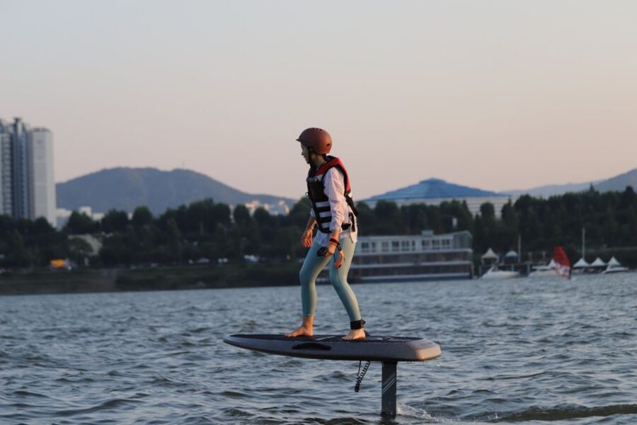 Seoul : Efoil Experience in Han River - Why Ttukseom is a good place to try e-foiling