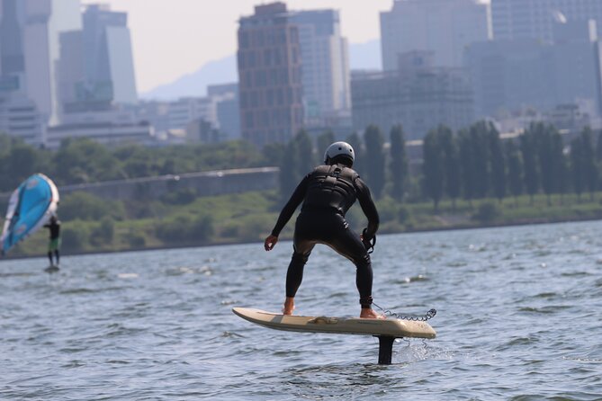 Seoul : Efoil & Windsurf Experiences in Han River - Two hours on the Han River