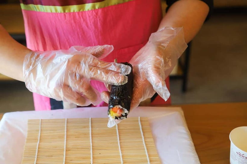 Seoul: Eobi+Nami+Hanbok(+RailBike or Strawberry Options)Tour - What the $51 price really covers