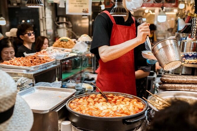 Seoul Food: Banchan, Bibimbap, and Beyond - A calmer walk along Cheonggyecheon Stream