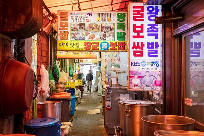Seoul Foodie Walking Tour - What the market stop does well, and where it can disappoint