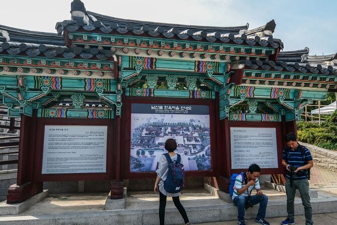 Seoul Full Day Tour with a Local: 100% Personalized & Private - Starting in Jongno and finding your Seoul bearings