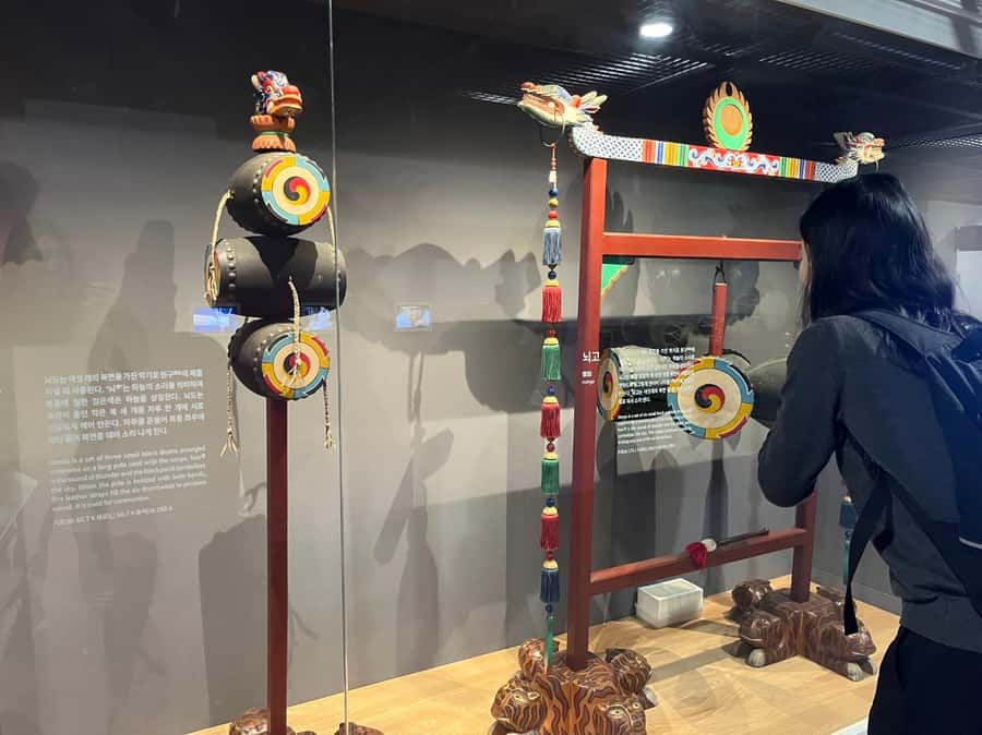 SEOUL: Gugak - Korean Traditional Music Museum&Concert Tour - What the guide adds to the visit