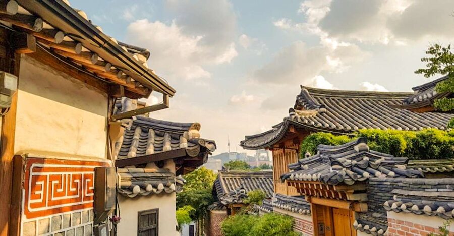 Seoul: Gyeongbok Palace and Bukchon Hanok Walking Tour - Walking through Bukchon Hanok Village