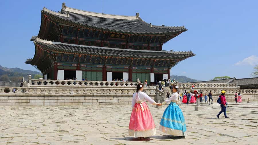Seoul: Gyeongbokgung / Hanok Village / N Seoul Tower - Cancellation, overtime, and booking details