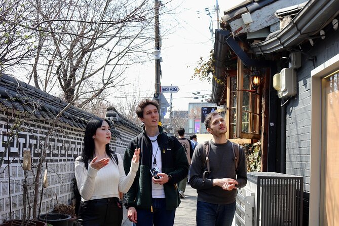 Seoul Half Day Tour with a Local: 100% Personalized & Private - Pace, transport, and the four-hour limit
