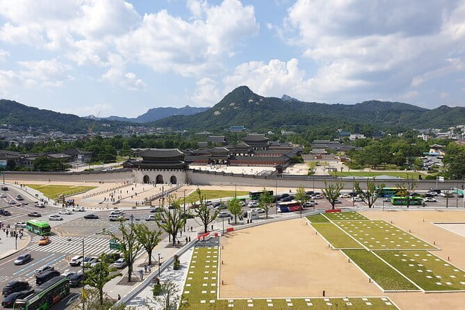 Seoul History Walking Tour - City Hall, Seoul Plaza, and the view from Jeongdong