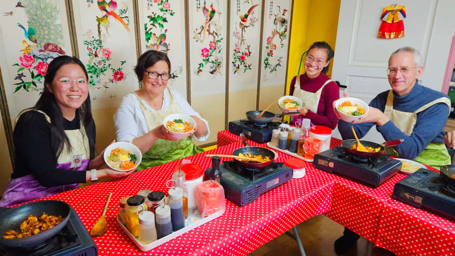 Seoul: Korean Cooking Class at a Local Home and Market Tour - Quick reasons to book this Seoul food experience