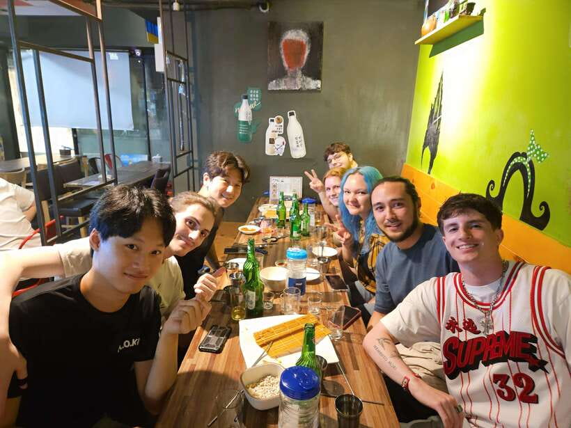 Seoul: Korean Drinking Games Night (non-drinkers welcome) - The food: Korean pizza with a Korean twist