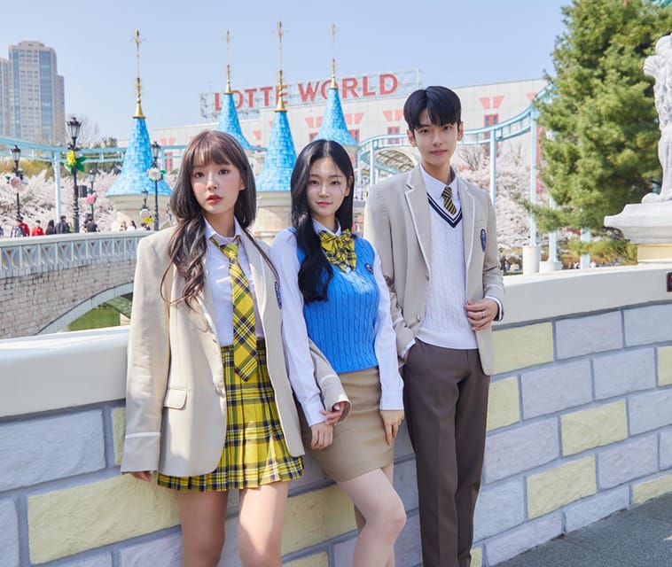 Seoul: Lotte World 1 Day Pass & Korean School Uniform Rental - Lotte World: indoor rides and a full day of entertainment
