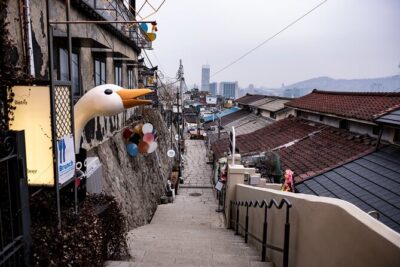 Seoul moonlight walking tour with local historian