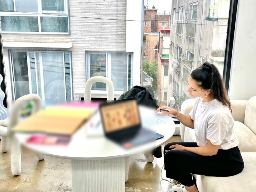 Seoul: Personal Color, Fashion, and Make-up Analysis Session - What happens when you arrive in Myeongdong