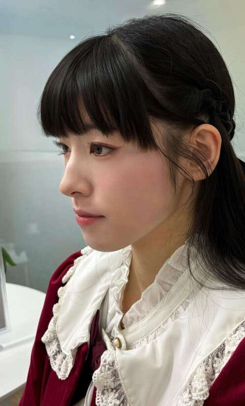 Seoul: Personalized Korean-style Makeup Experience - Starting With a Bare Face