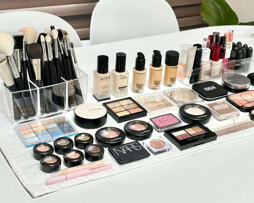 Seoul: Personalized Korean-style Makeup Experience - The Product List Is the Best Souvenir