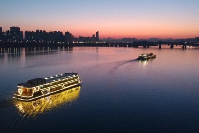 Seoul Private Tour: Palace, Bukchon, Insadong & Han River Cruise - What the $245 price really covers