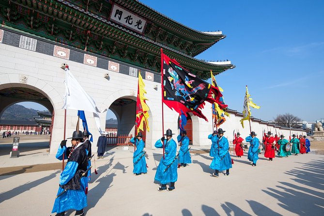 Seoul Private Tour with hidden gem of Seoul - A practical first day in Seoul