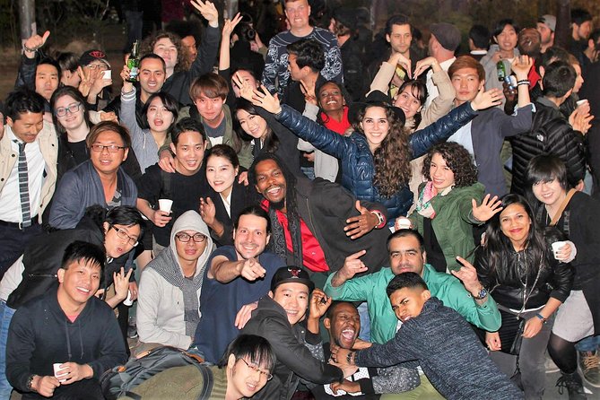 Seoul Pub Crawl by Absolute - Itaewon: Friday night with a late club finish