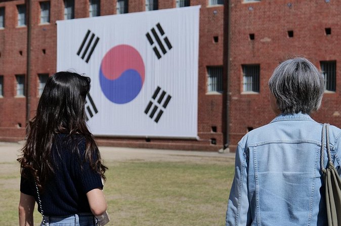 Seoul’s Hidden Dark History Guided Tour of Seodaemun Prison - Yu Gwan-sun and the March 1st Movement