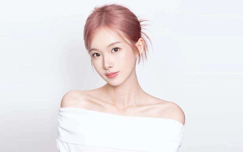 Seoul: Sihyunhada Photo, Personal Color, Makeup&Hair TOUR - Makeup inspired by AESPA, IVE, or BLACKPINK