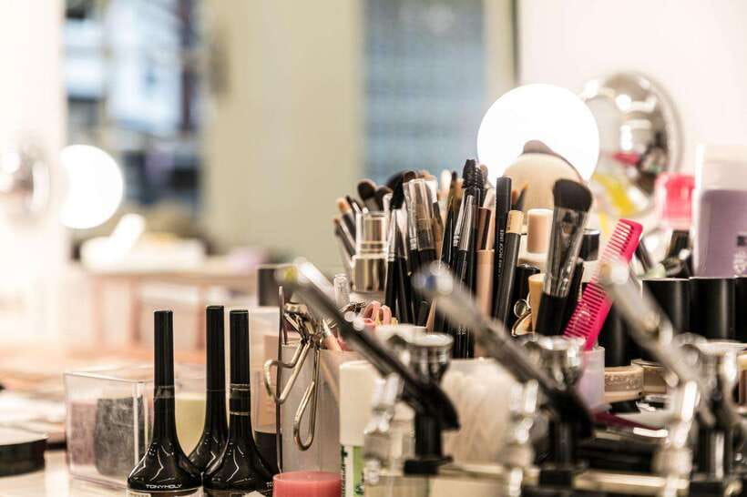 Seoul: Sihyunhada Photo, Personal Color, Makeup&Hair TOUR - The Sihyunhada profile shoot